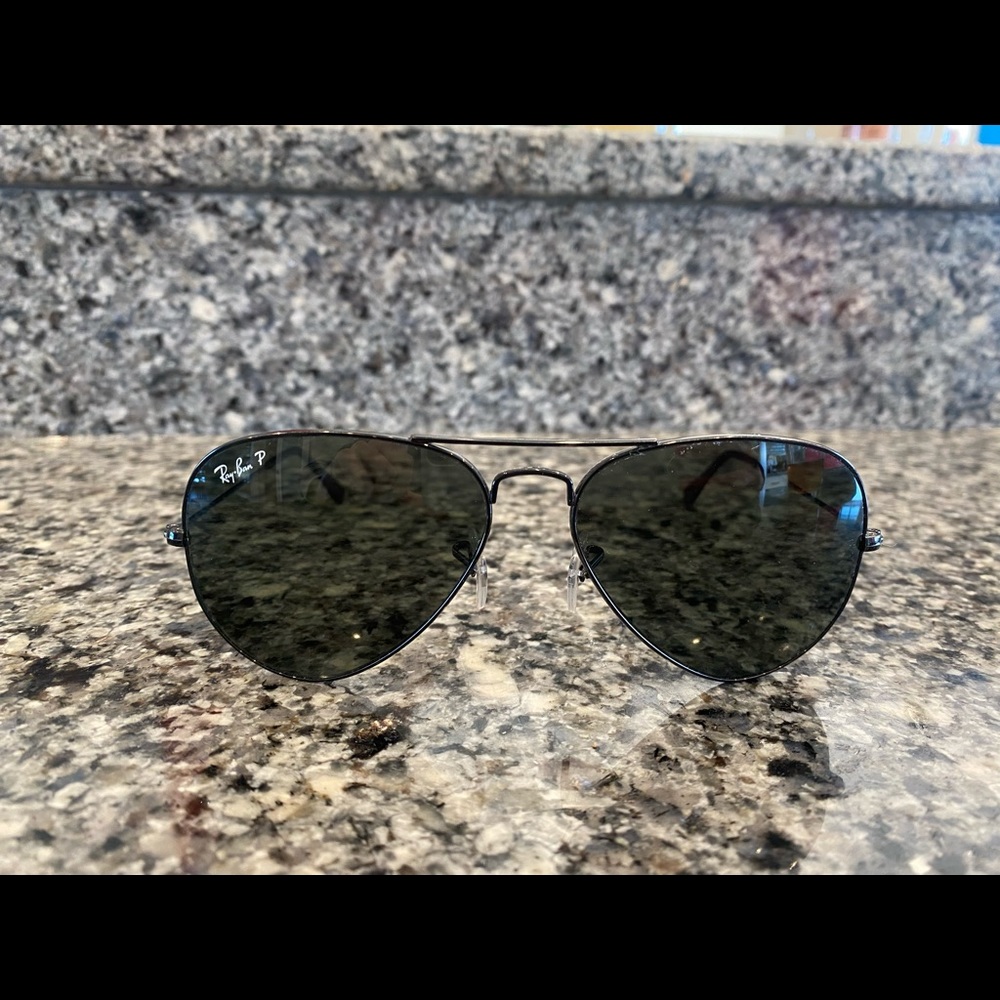 Ray Ban large metal aviator black polarized